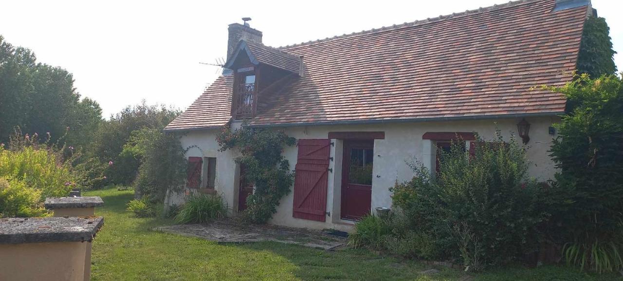 Gite Les Toisnieres Marigne-Laille Buitenkant foto