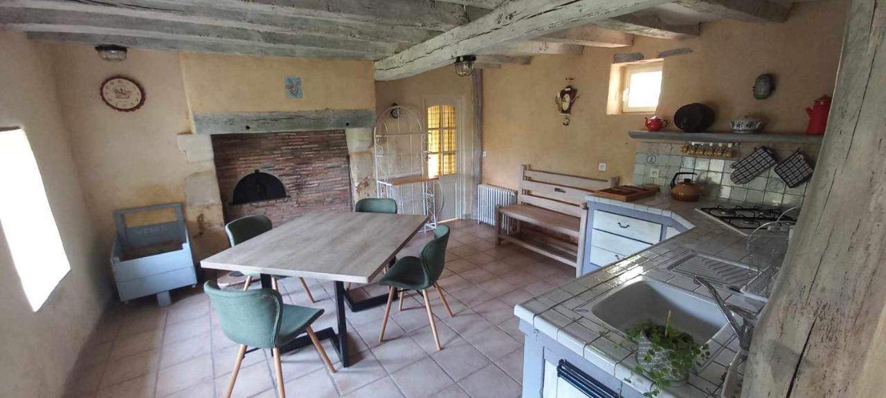 Gite Les Toisnieres Marigne-Laille Buitenkant foto